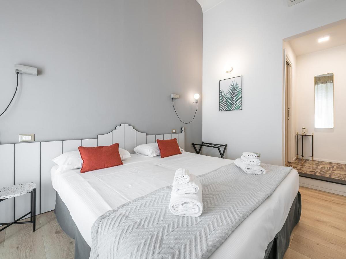 קליארי Orma Design Rooms - Historic Centre מראה חיצוני תמונה