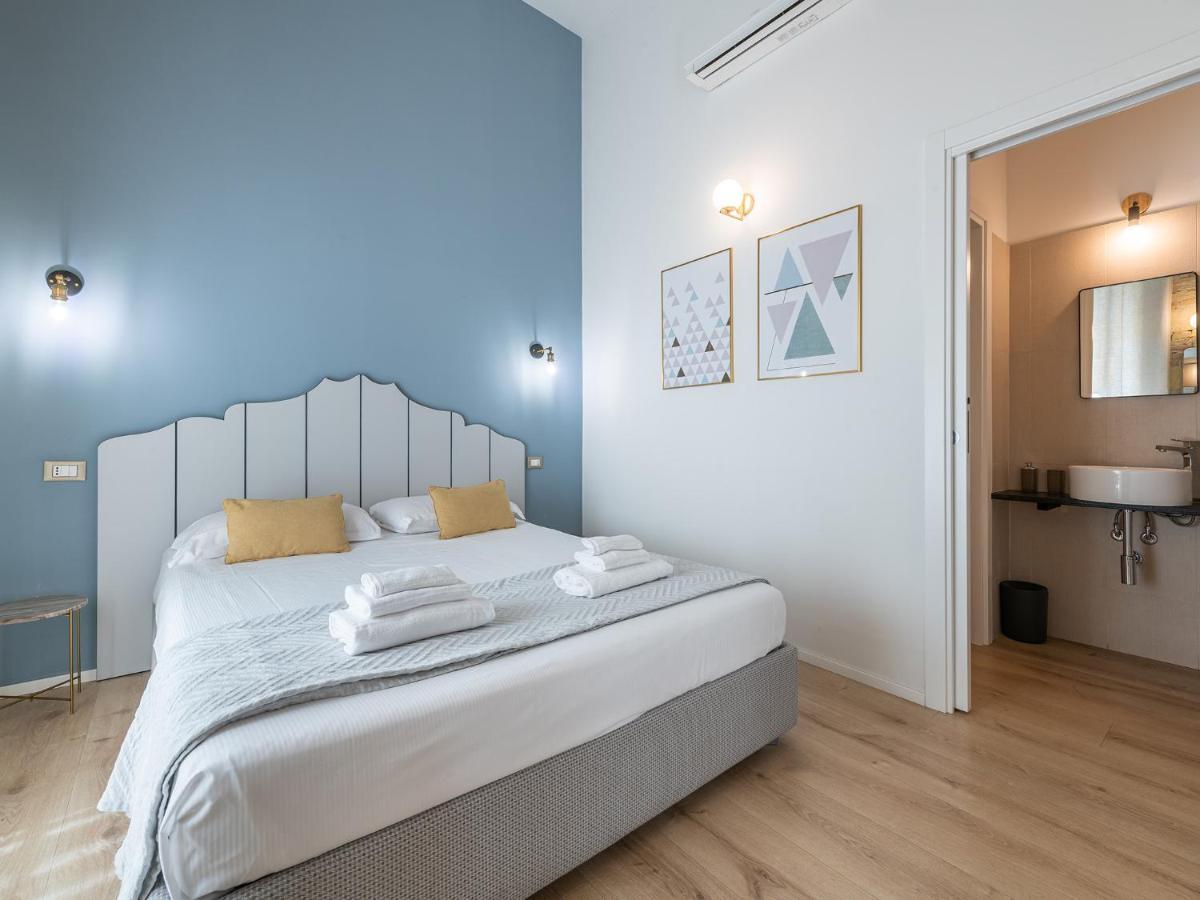 קליארי Orma Design Rooms - Historic Centre מראה חיצוני תמונה