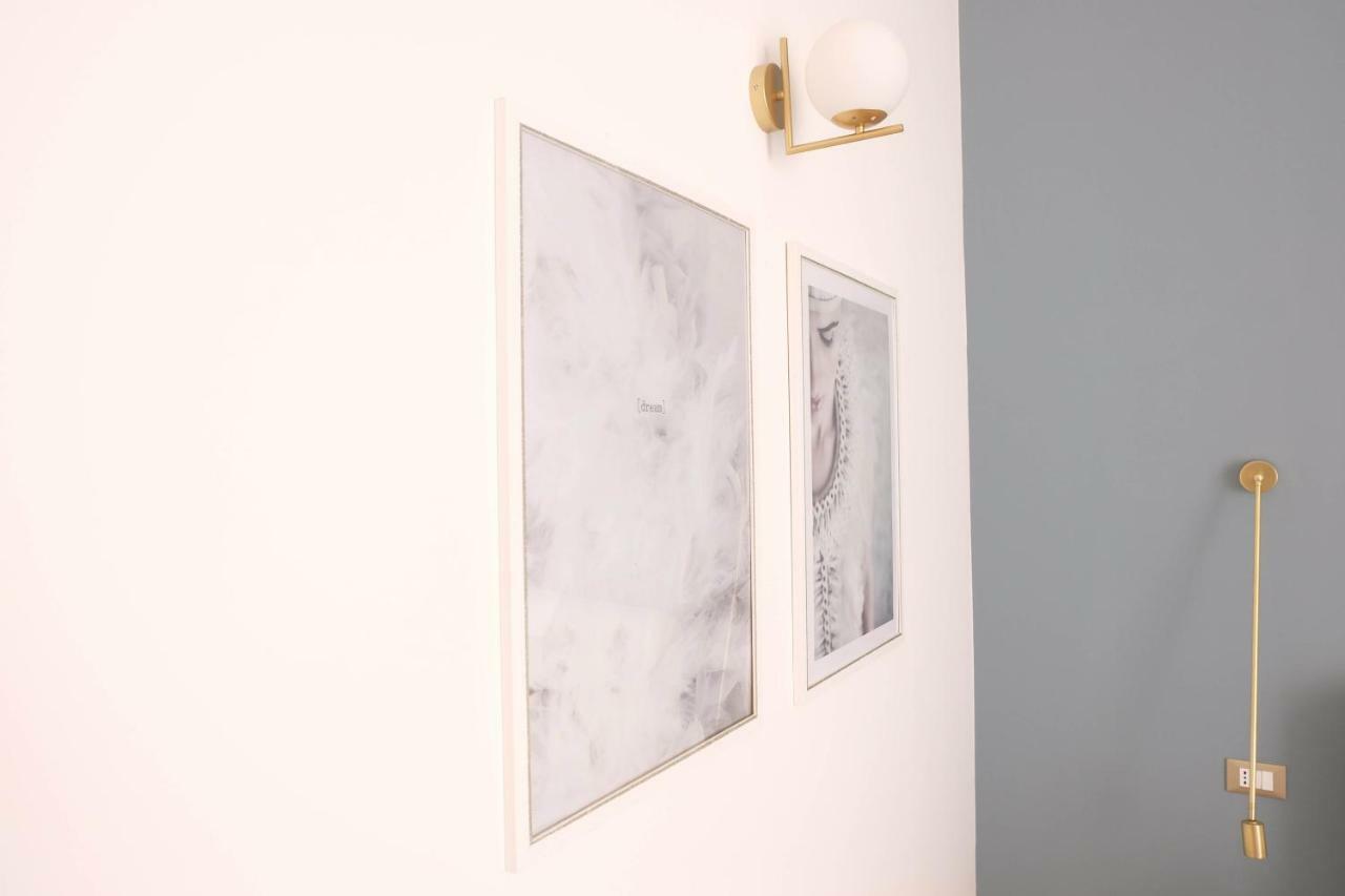 קליארי Orma Design Rooms - Historic Centre מראה חיצוני תמונה